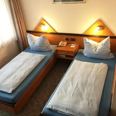 Ambassador Hotel 3*