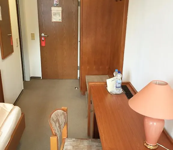 Ambassador 3* 波恩